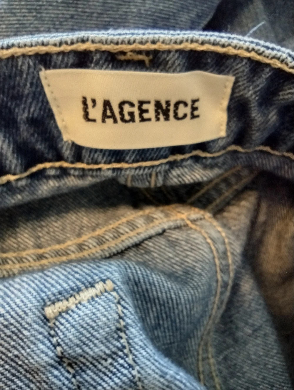 L’AGENCE Wide Leg Jeans Leighton Cropped Cuffed Stovepipe Size 25 NWOT Boho - Picture 4 of 13
